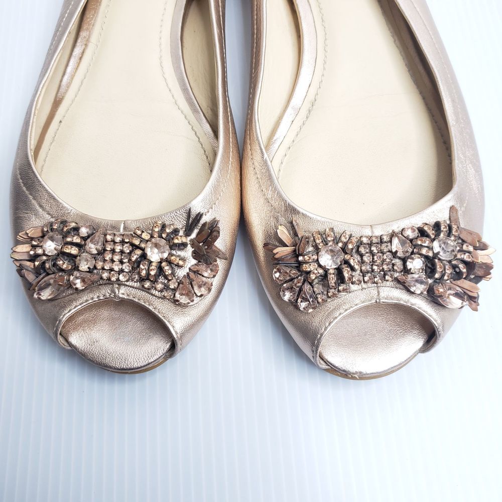 Vera Wang Size 8 Rose Gold Leather Peep Toe Flats